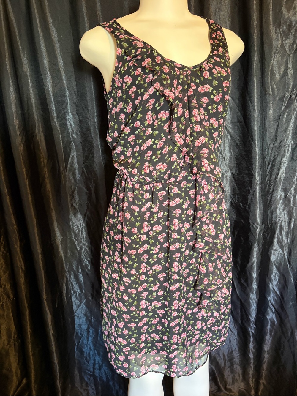 Sleeveless Black Floral Ruffle Midi Dress in Pink